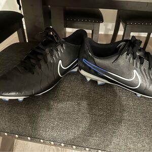 Nike Black and Blue Athletic Cleats